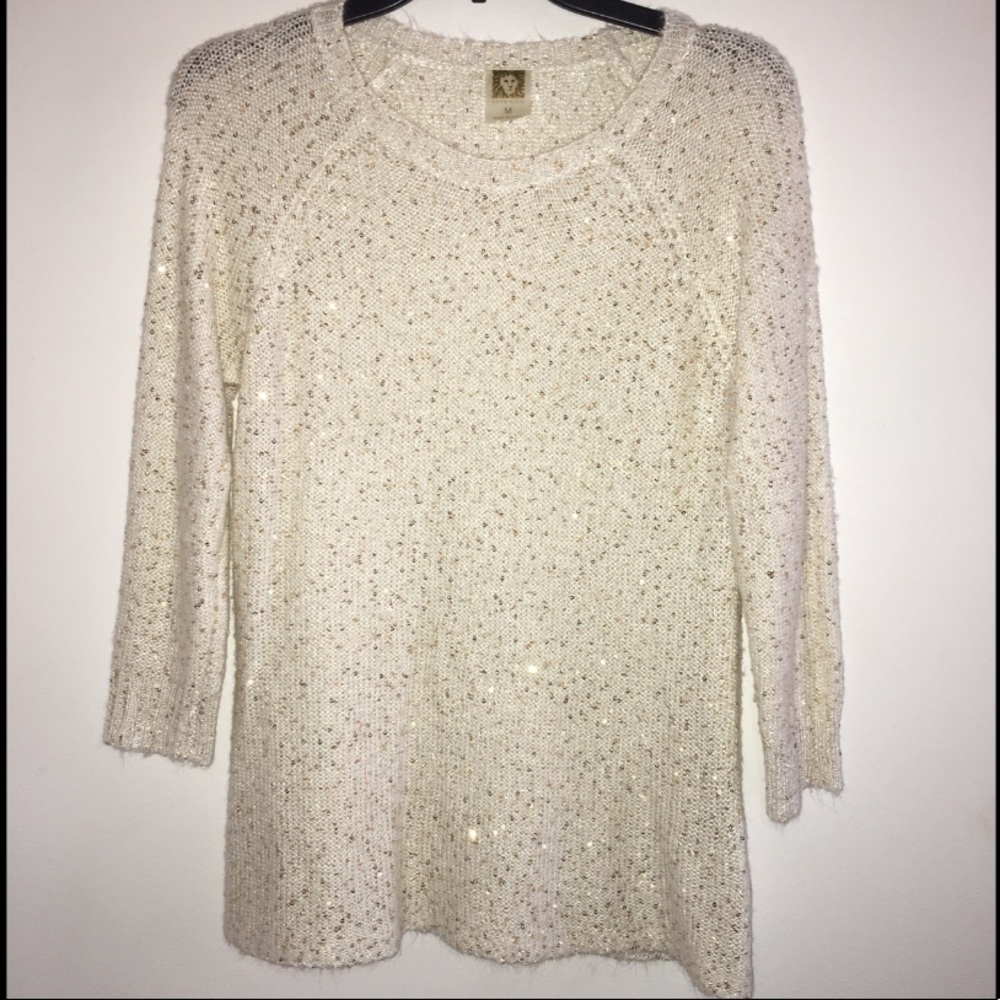 Beautiful Knitted Blouse!